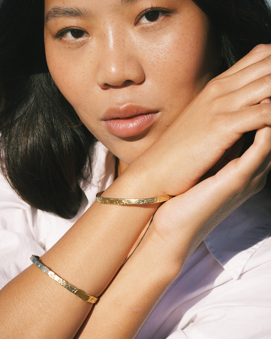 Sky Cluster Flat Bangle