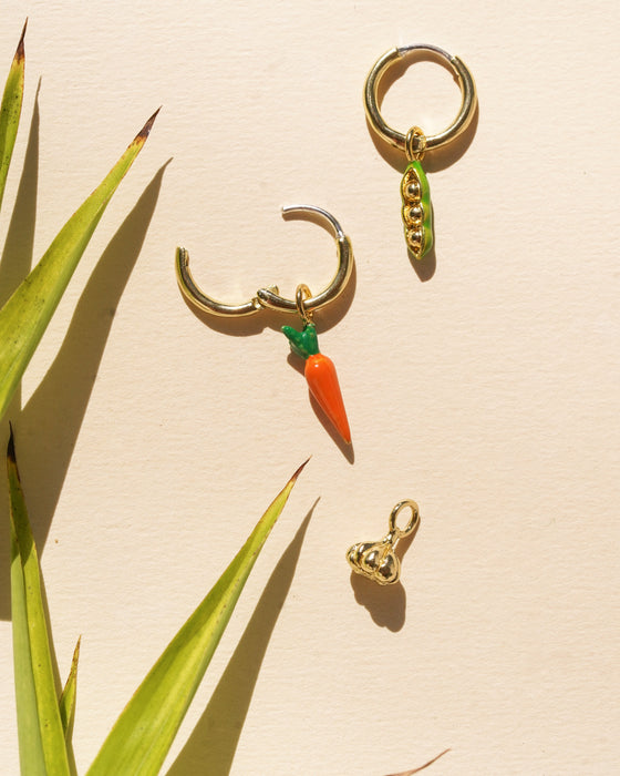 Mini Garlic Charm
