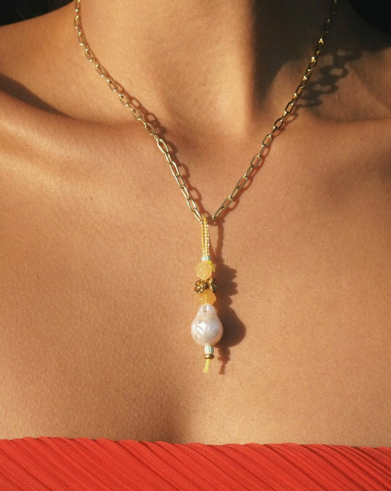 Pearl Amulet - satomistudio